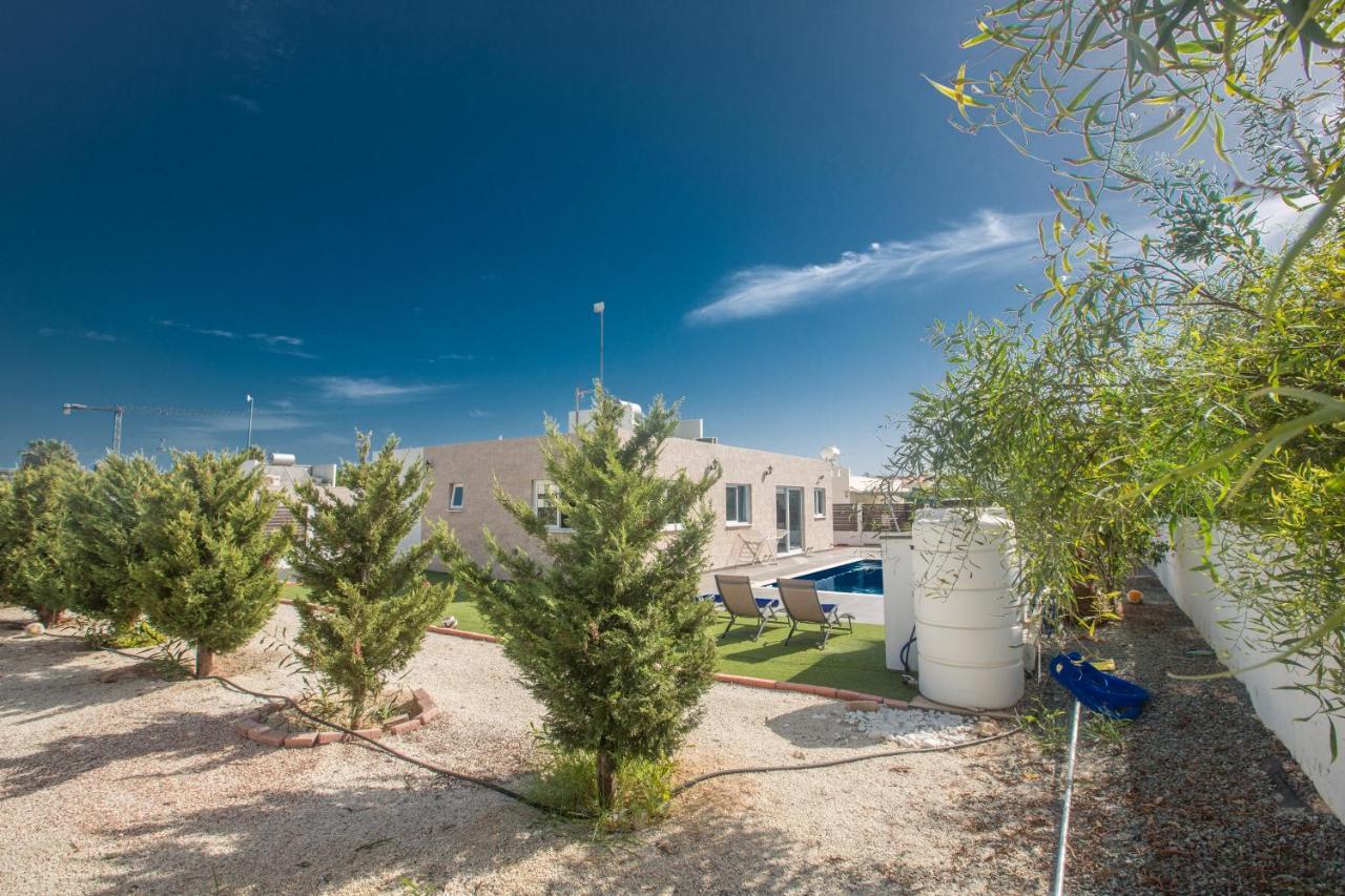 Broadway Villas Protaras Exterior photo