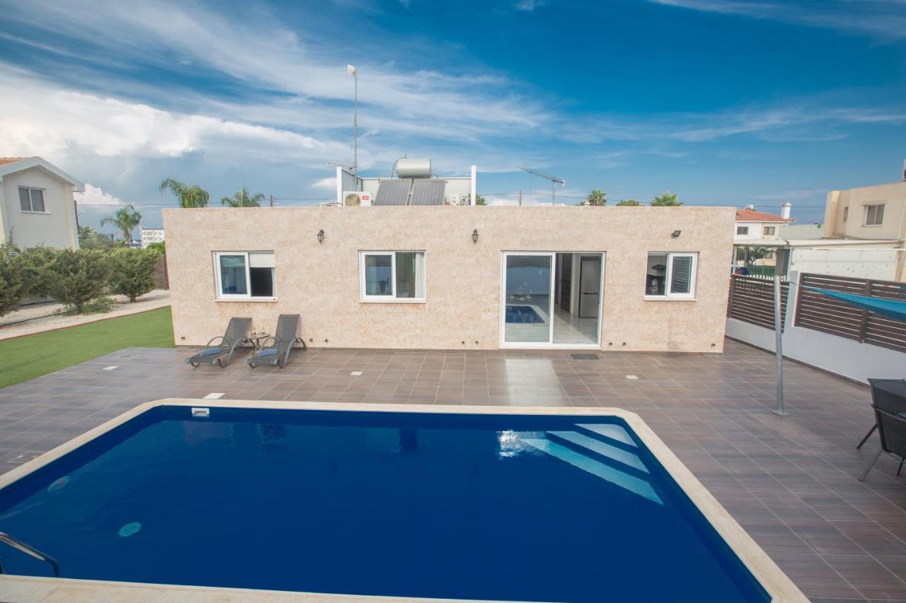 Broadway Villas Protaras Exterior photo