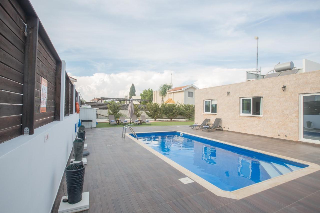 Broadway Villas Protaras Exterior photo